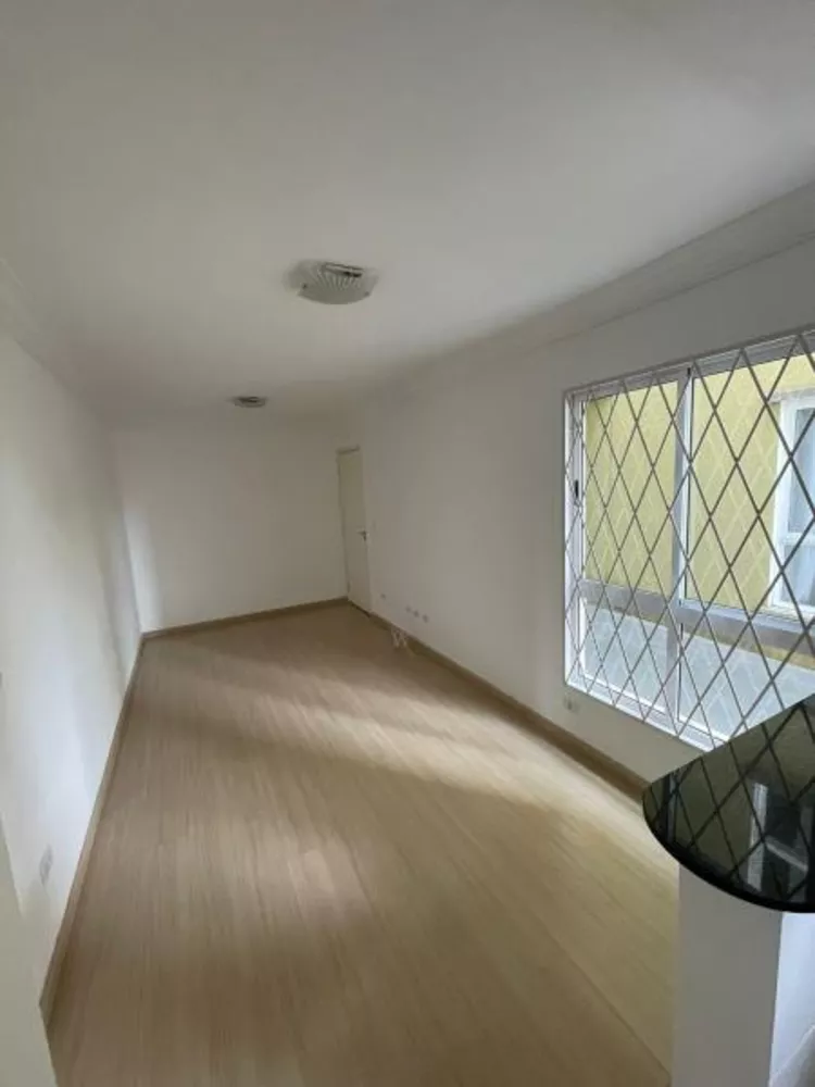 Apartamento à venda com 3 quartos, 60m² - Foto 4