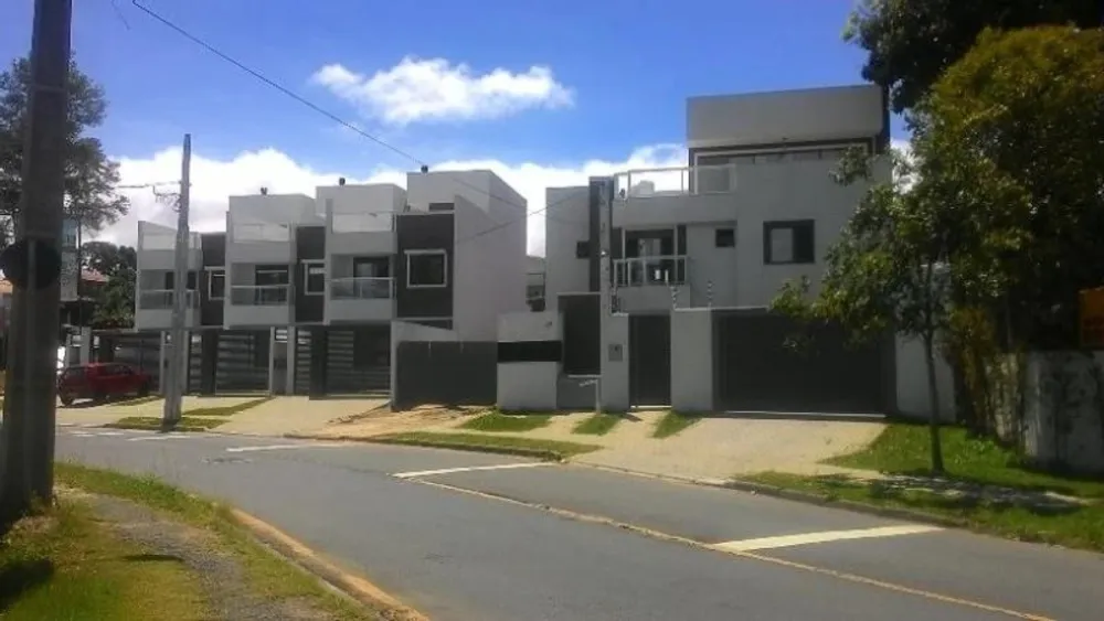 Sobrado, 3 quartos, 169 m² - Foto 1