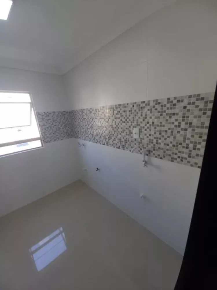 Apartamento à venda com 2 quartos, 40m² - Foto 4