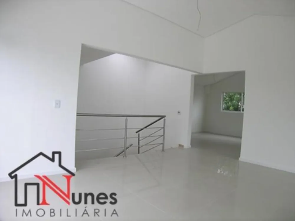 Casa, 4 quartos, 301 m² - Foto 2