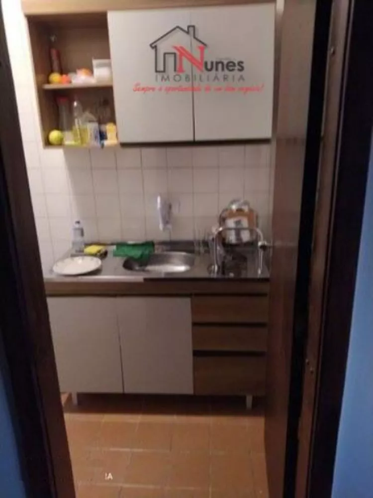 Apartamento à venda com 1 quarto, 42m² - Foto 4