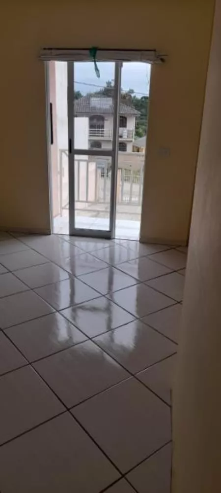 Apartamento à venda com 2 quartos, 62m² - Foto 2