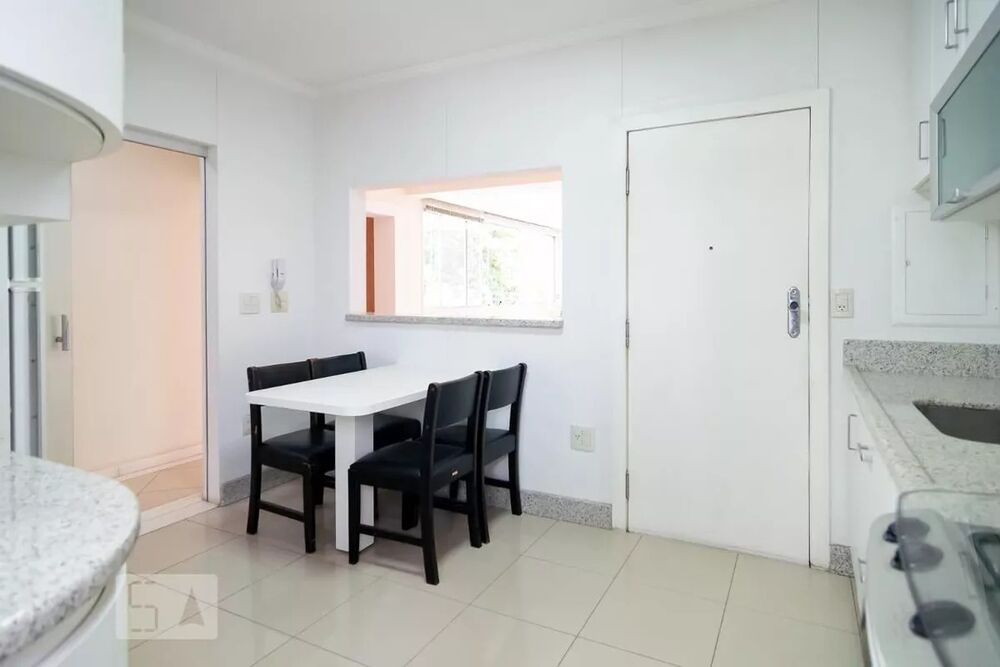 Apartamento à venda com 2 quartos, 110m² - Foto 1