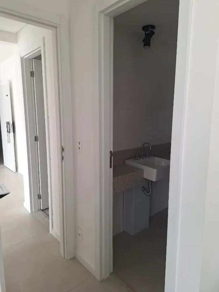 Apartamento para alugar com 2 quartos, 64m² - Foto 5