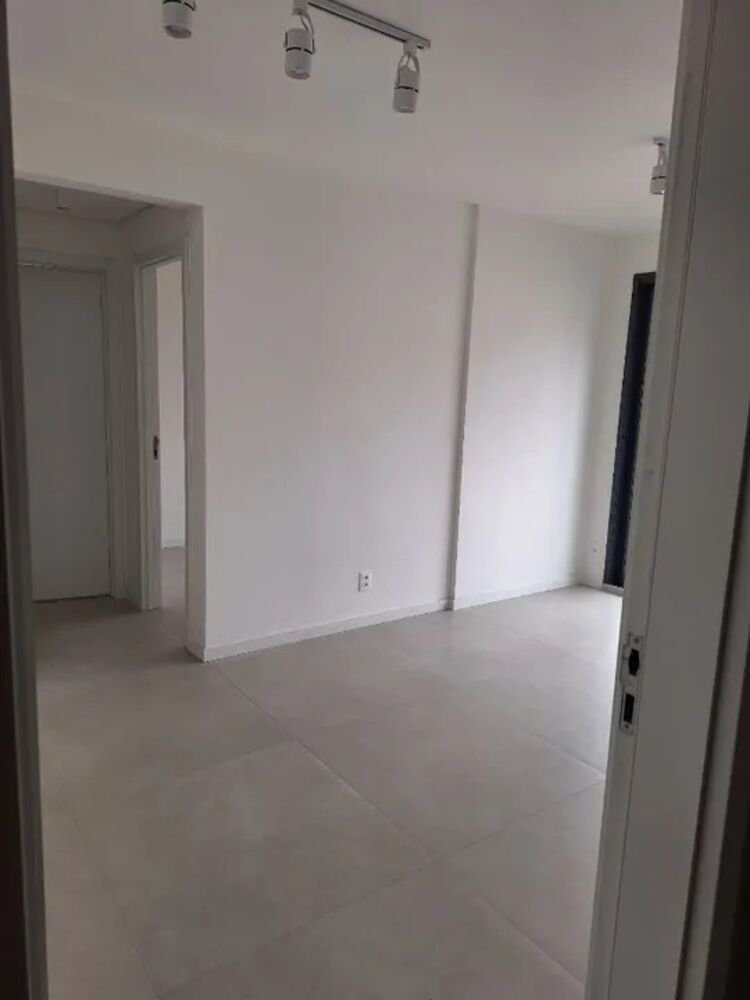 Apartamento para alugar com 2 quartos, 64m² - Foto 4