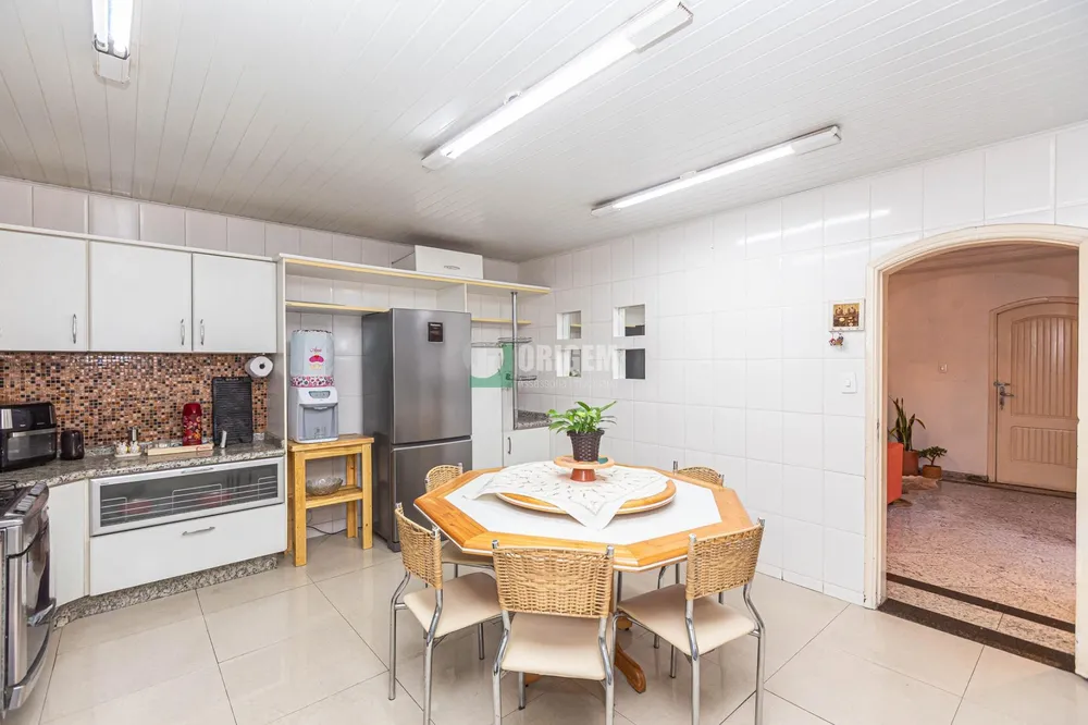 Casa, 4 quartos, 386 m² - Foto 2