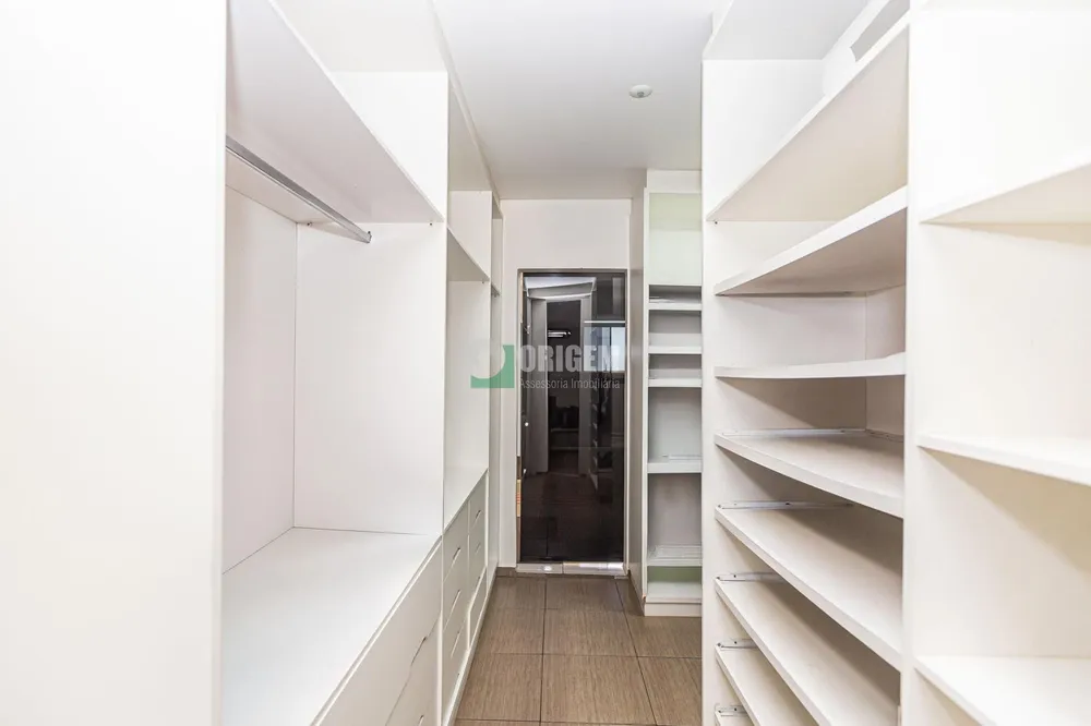Casa, 4 quartos, 386 m² - Foto 1