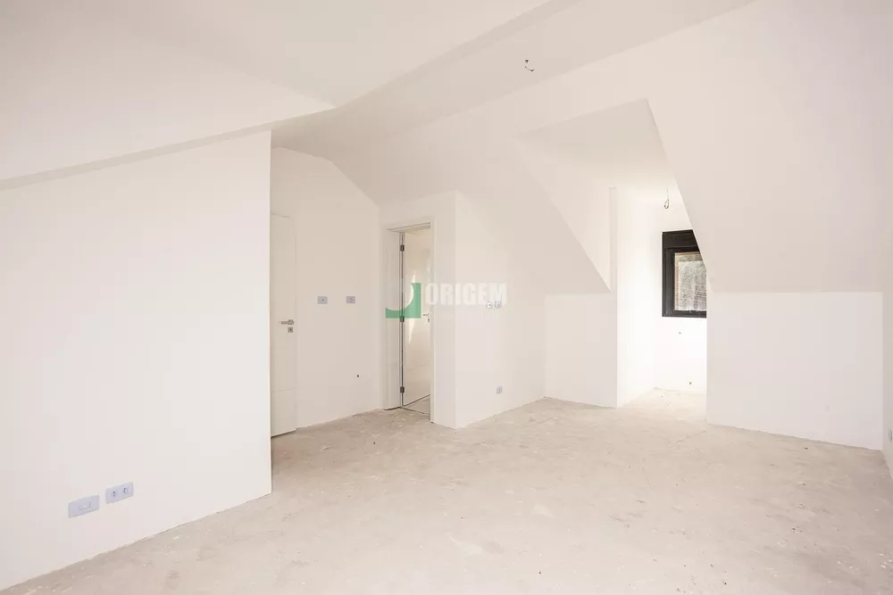 Sobrado à venda com 3 quartos, 190m² - Foto 4