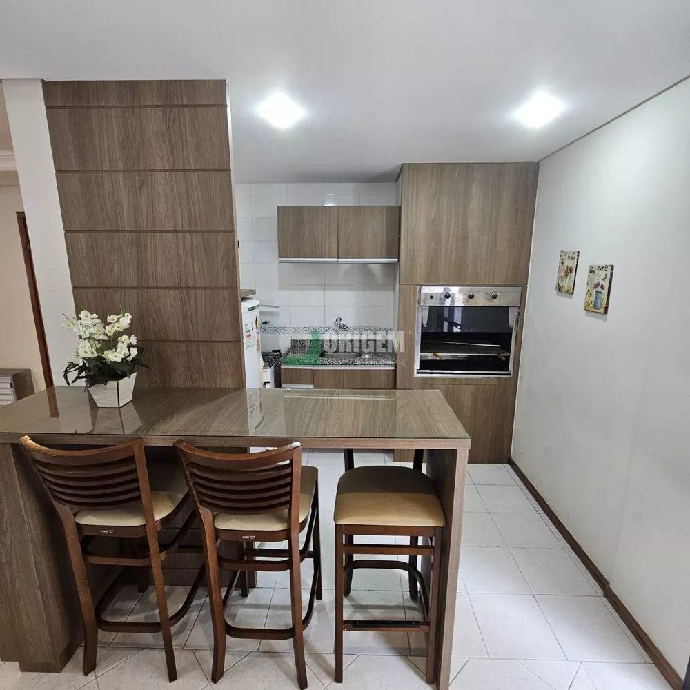 Apartamento à venda com 1 quarto, 45m² - Foto 2