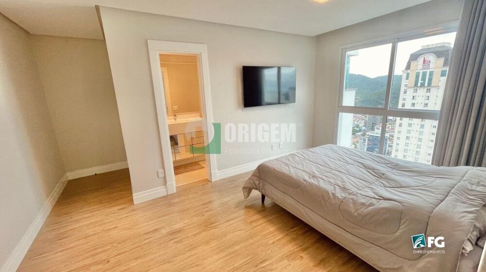 Cobertura, 3 quartos, 253 m² - Foto 3