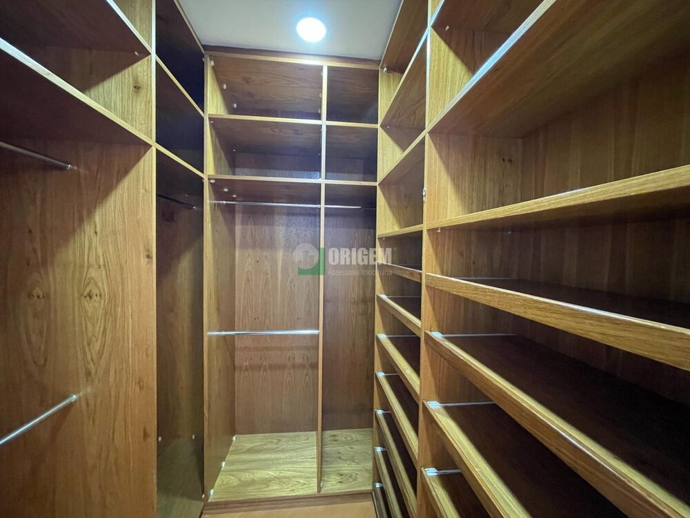 Prédio Inteiro à venda com 4 quartos, 309m² - Foto 8