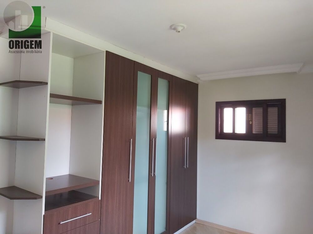 Casa, 4 quartos, 328 m² - Foto 2