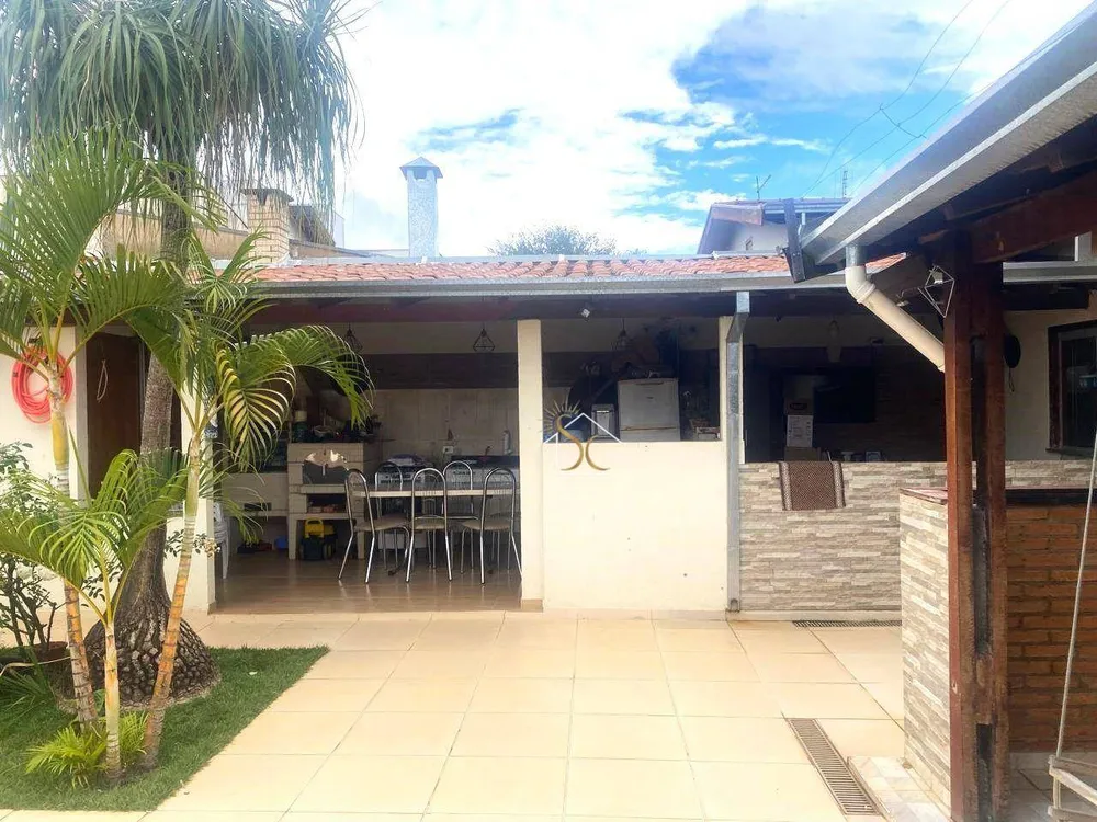 Casa, 3 quartos, 178 m² - Foto 1