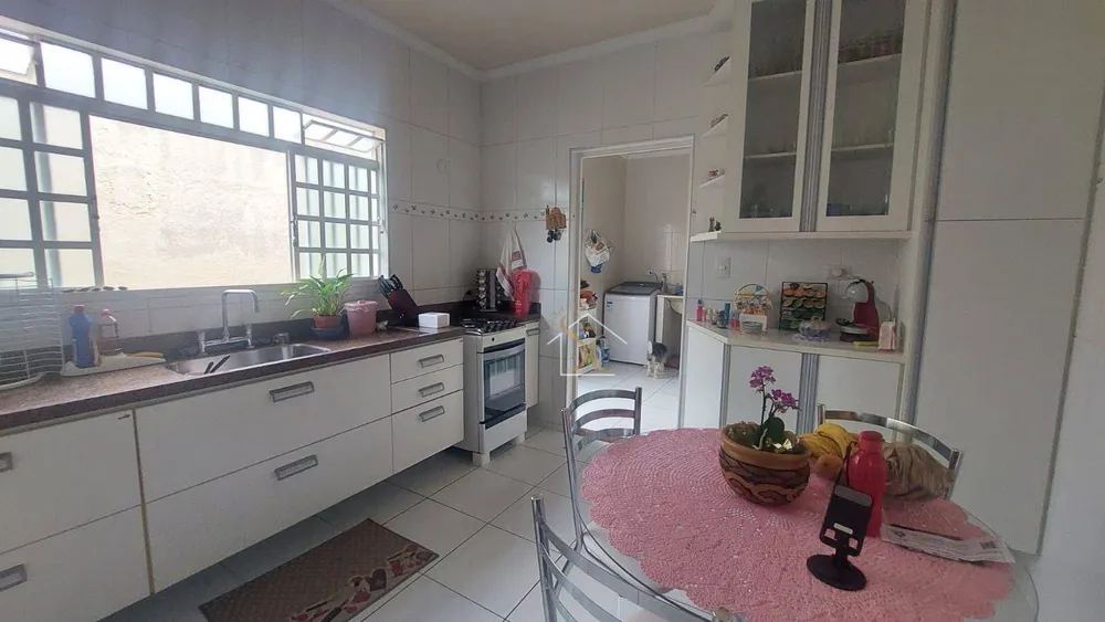 Casa, 3 quartos, 191 m² - Foto 5