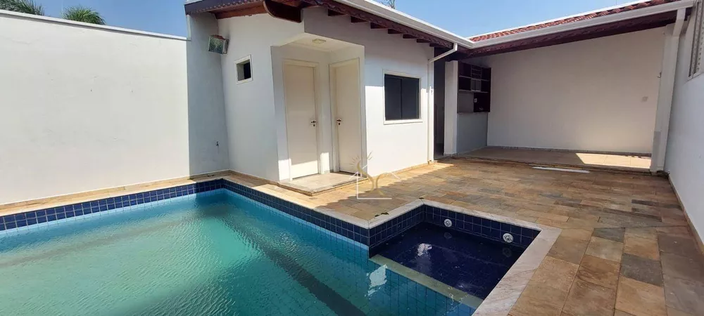 Casa à venda com 3 quartos, 202m² - Foto 3