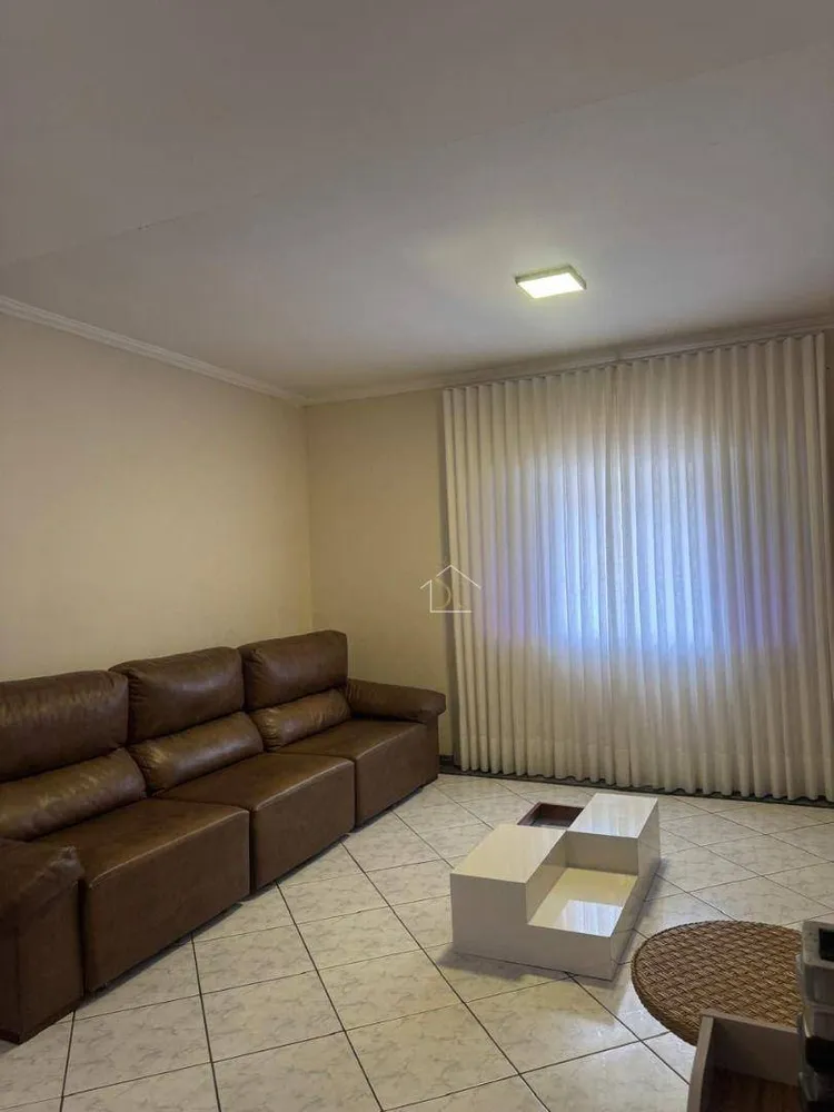 Casa, 3 quartos, 280 m² - Foto 4