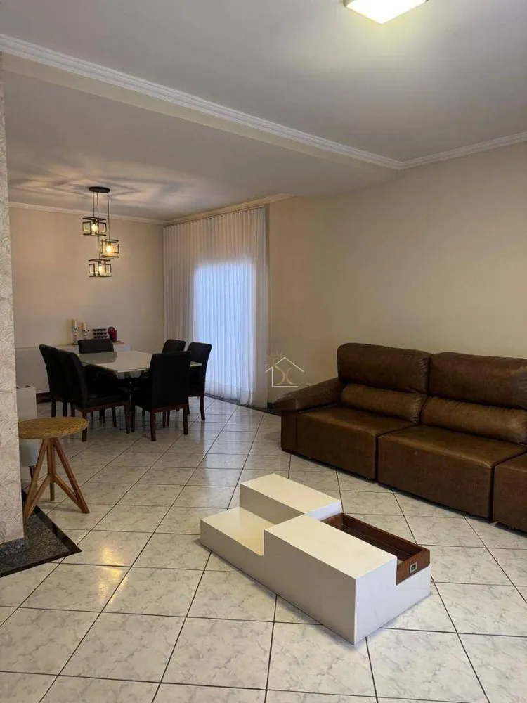 Casa, 3 quartos, 280 m² - Foto 6