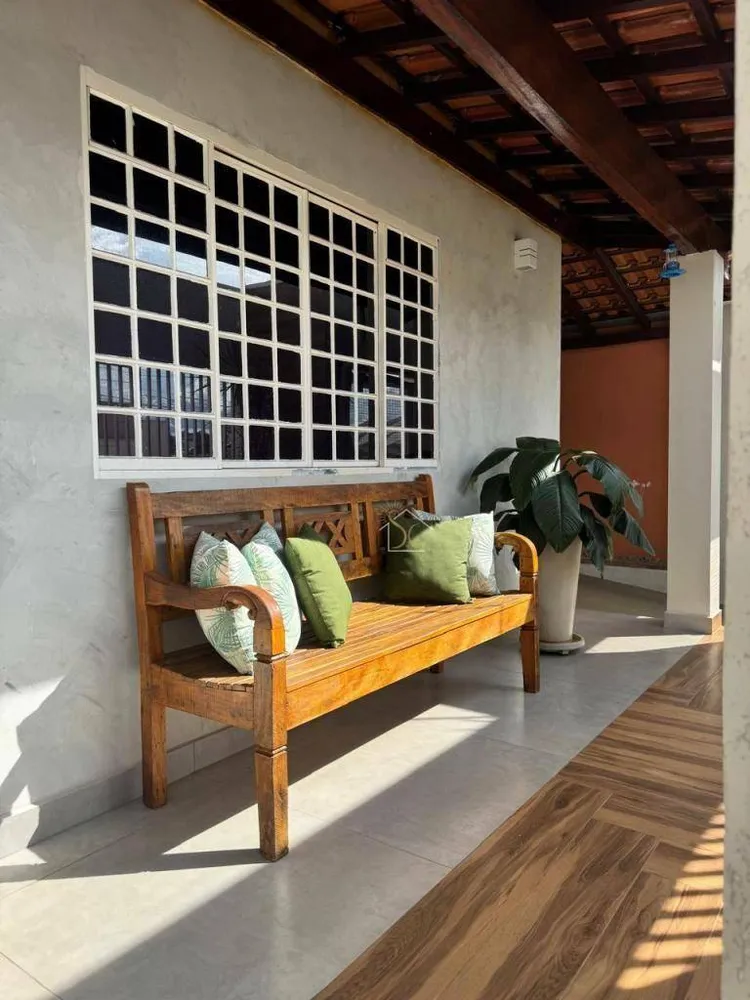 Casa, 3 quartos, 280 m² - Foto 2