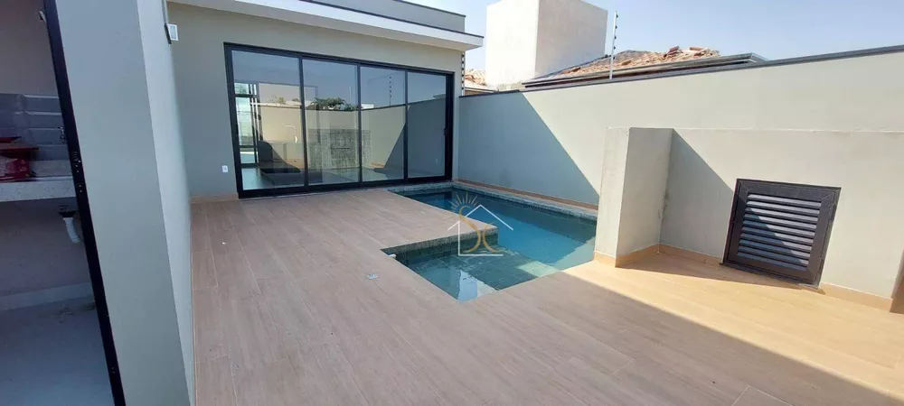 Casa para alugar com 3 quartos, 236m² - Foto 3