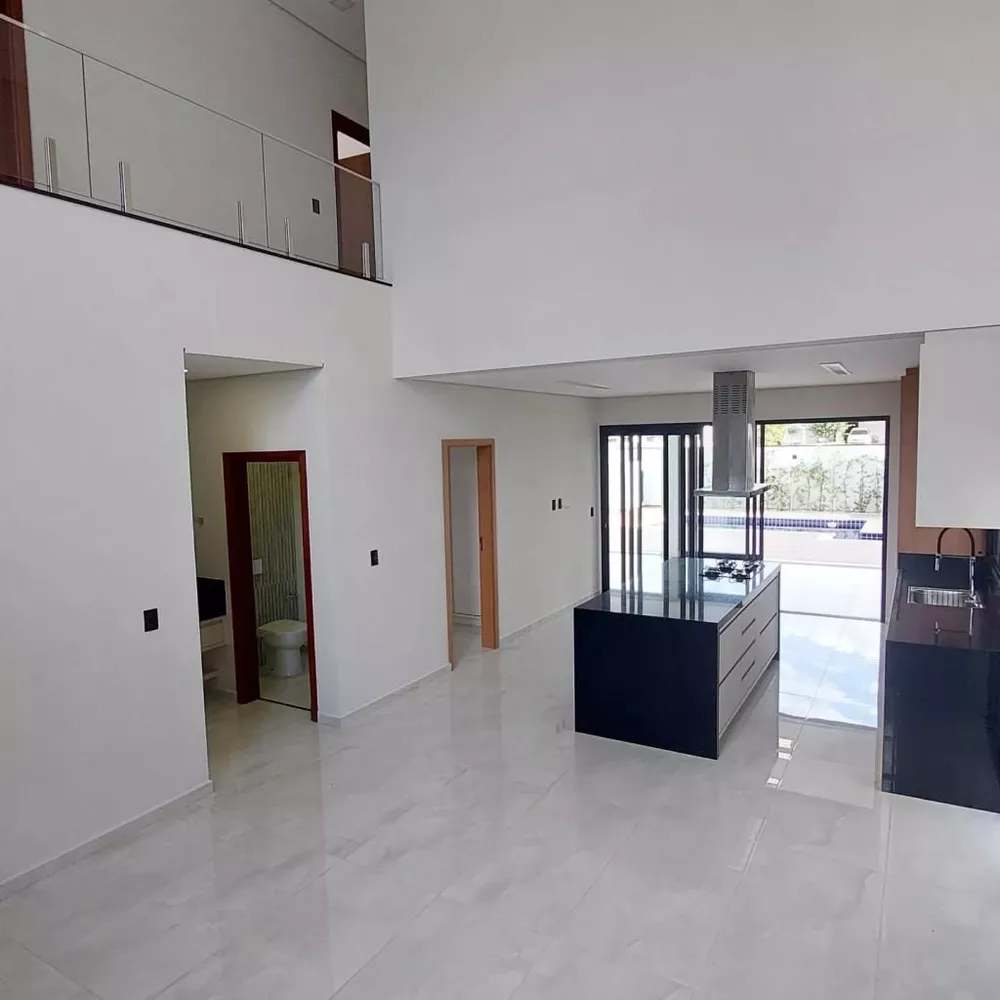 Casa de Condomínio à venda com 3 quartos, 270m² - Foto 3