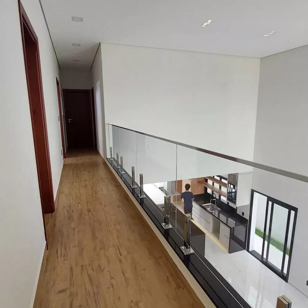 Casa de Condomínio à venda com 3 quartos, 270m² - Foto 4