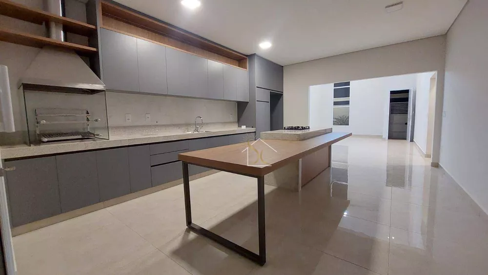 Casa à venda com 3 quartos, 200m² - Foto 5