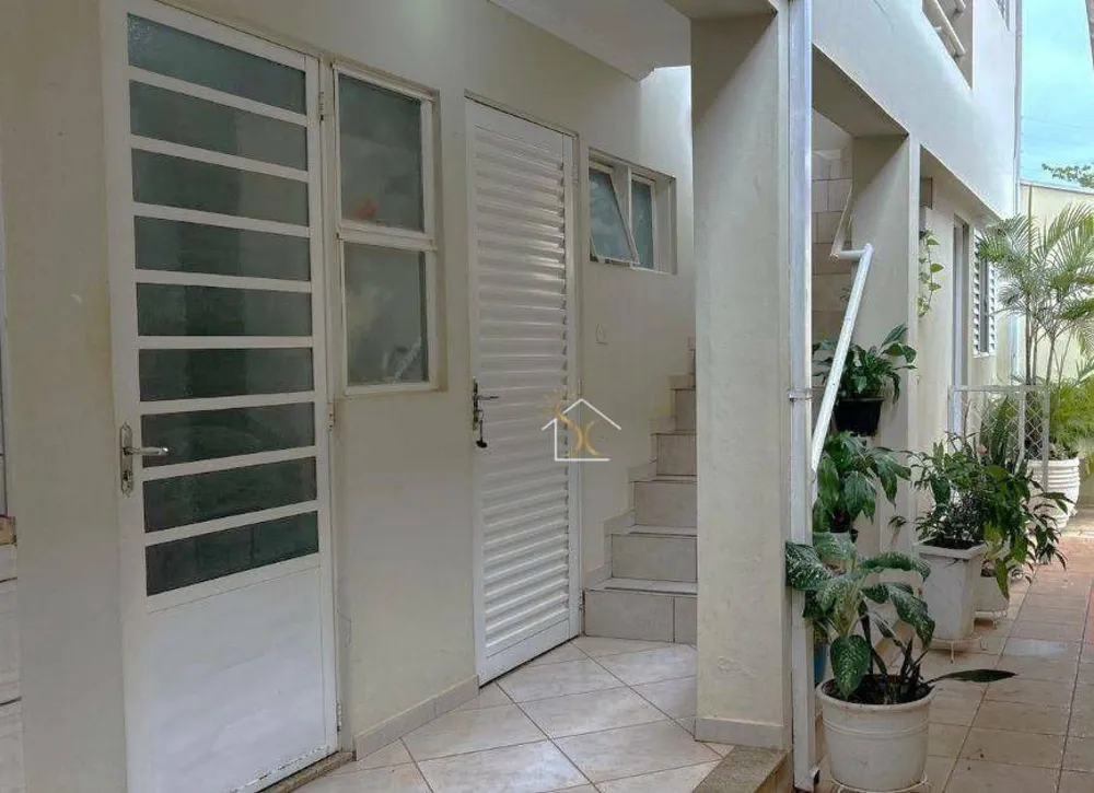 Casa, 3 quartos, 245 m² - Foto 8