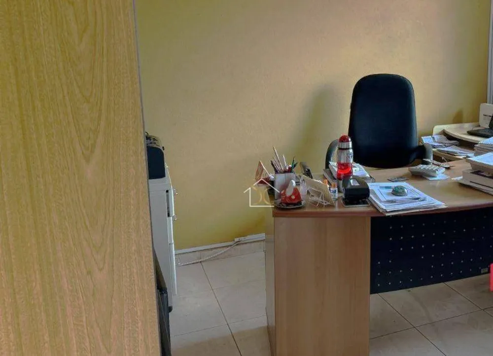 Casa, 3 quartos, 245 m² - Foto 10