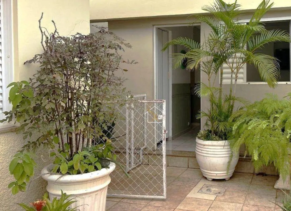 Casa, 3 quartos, 245 m² - Foto 2
