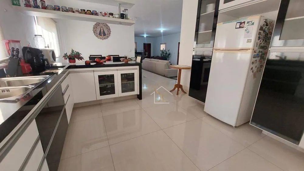 Chácara, 3 quartos, 1050 m² - Foto 9