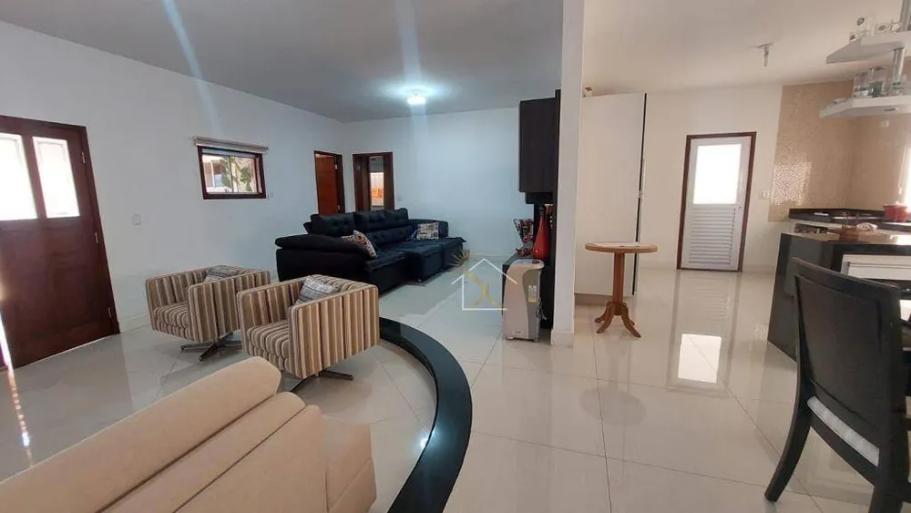 Chácara, 3 quartos, 1050 m² - Foto 7