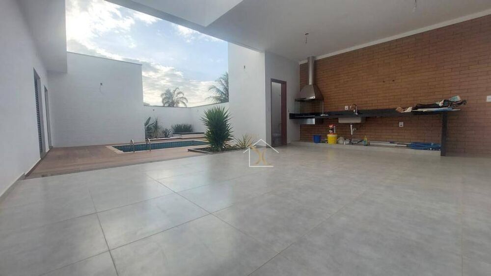 Casa à venda com 3 quartos, 195m² - Foto 3