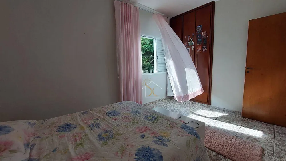 Chácara, 3 quartos, 710 m² - Foto 1