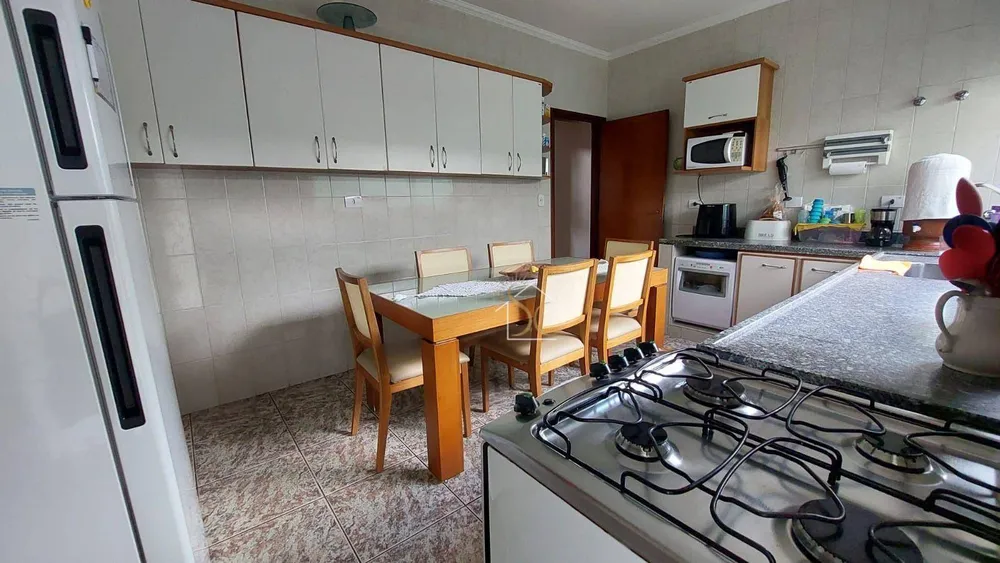 Chácara, 3 quartos, 710 m² - Foto 8