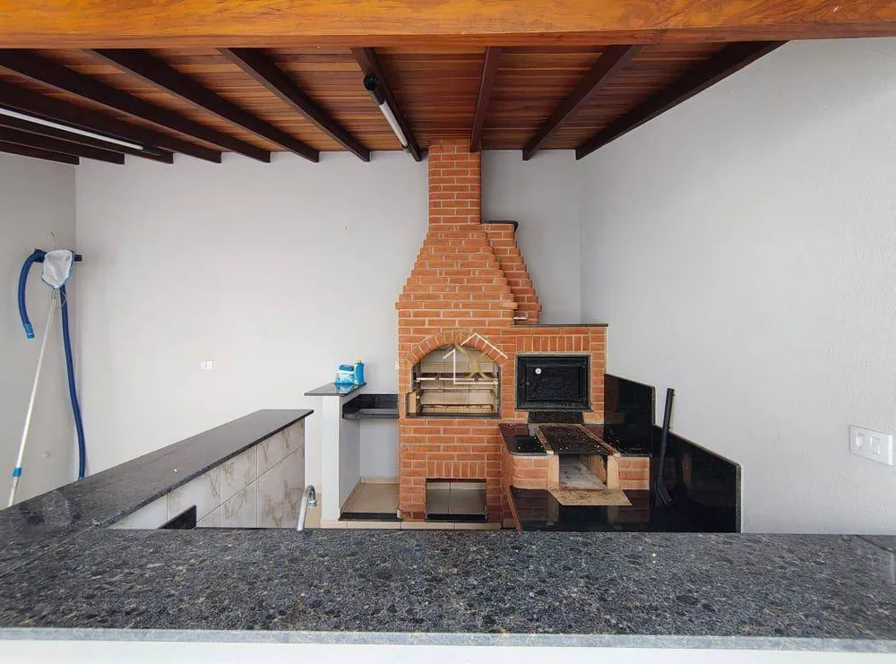 Casa, 3 quartos, 182 m² - Foto 1