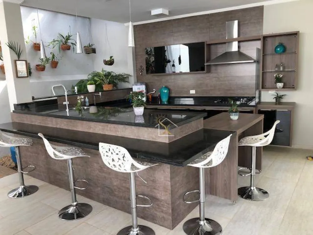 Casa, 3 quartos, 300 m² - Foto 8
