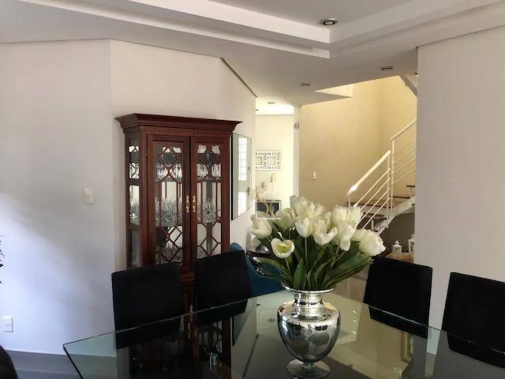 Casa, 3 quartos, 300 m² - Foto 4