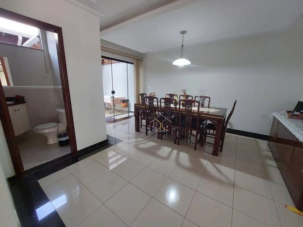 Casa, 3 quartos, 295 m² - Foto 8