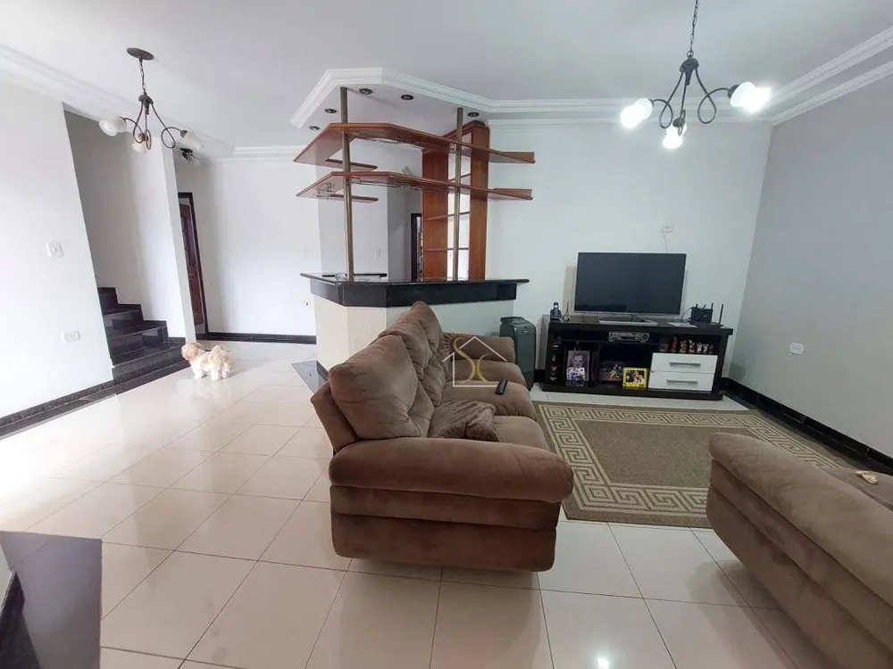 Casa, 3 quartos, 295 m² - Foto 2