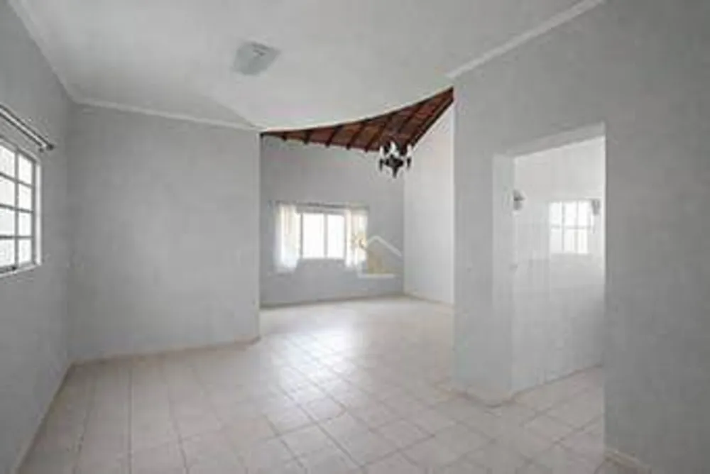 Casa, 3 quartos, 230 m² - Foto 4