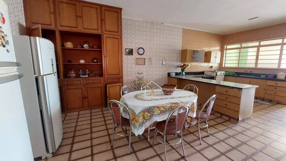 Casa, 3 quartos, 247 m² - Foto 6