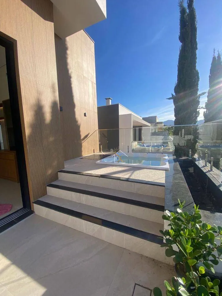 Casa, 3 quartos, 234 m² - Foto 10