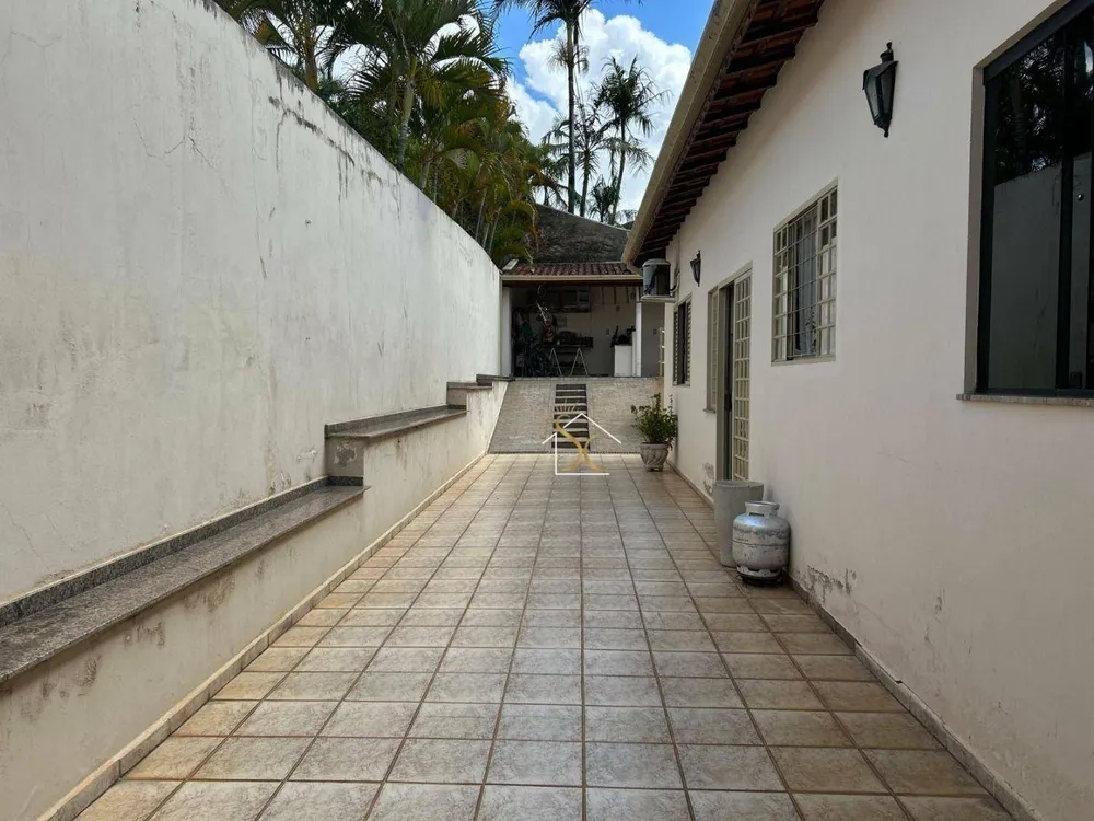 Casa, 3 quartos, 210 m² - Foto 3