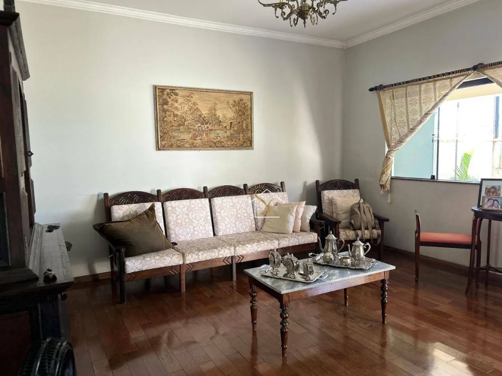 Casa, 3 quartos, 210 m² - Foto 6