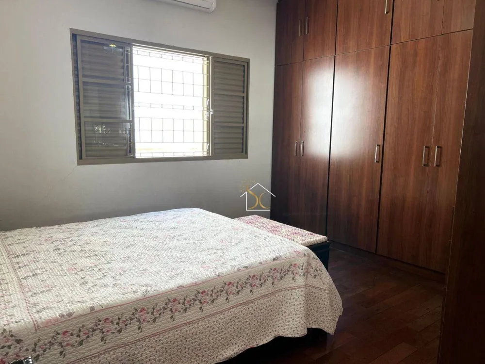 Casa, 3 quartos, 210 m² - Foto 15