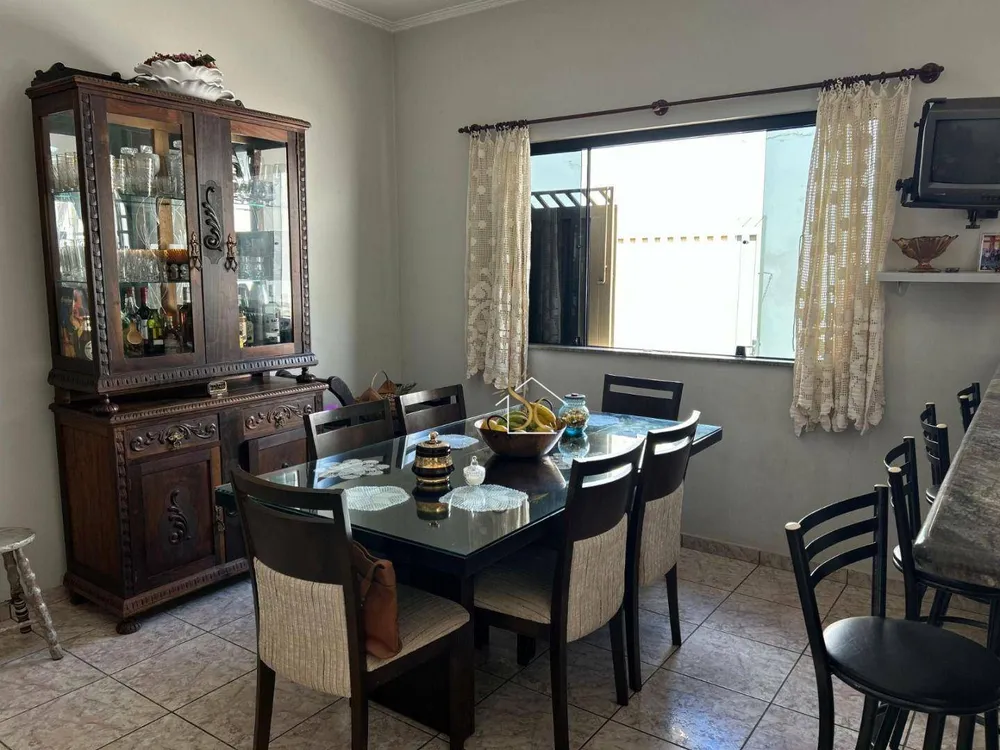 Casa, 3 quartos, 210 m² - Foto 11