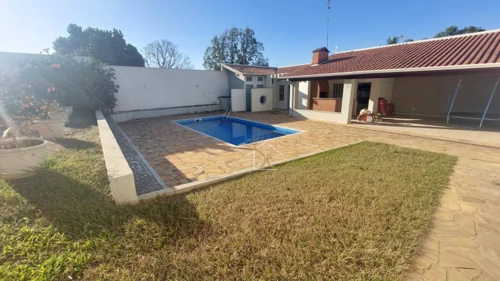 Casa à venda com 3 quartos, 333m² - Foto 3