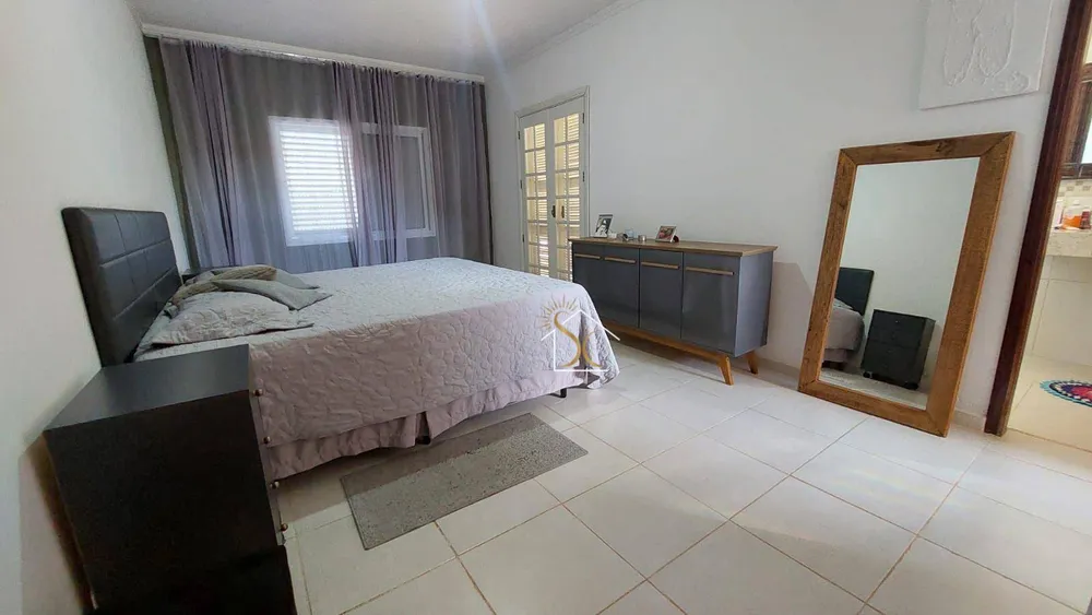 Chácara, 3 quartos, 1040 m² - Foto 3