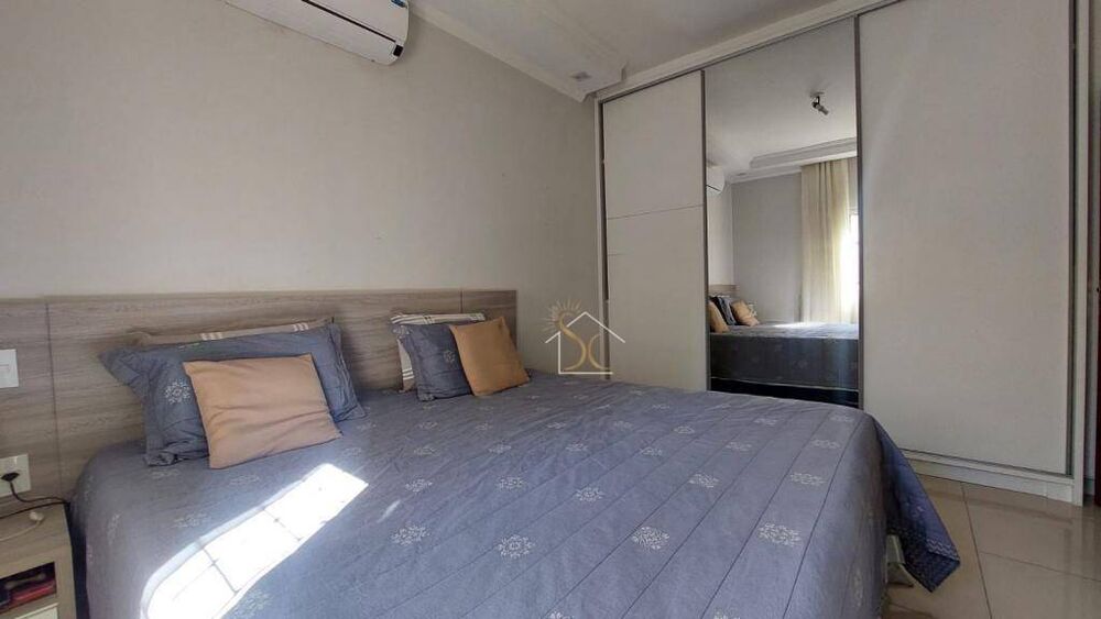 Casa, 3 quartos, 212 m² - Foto 4