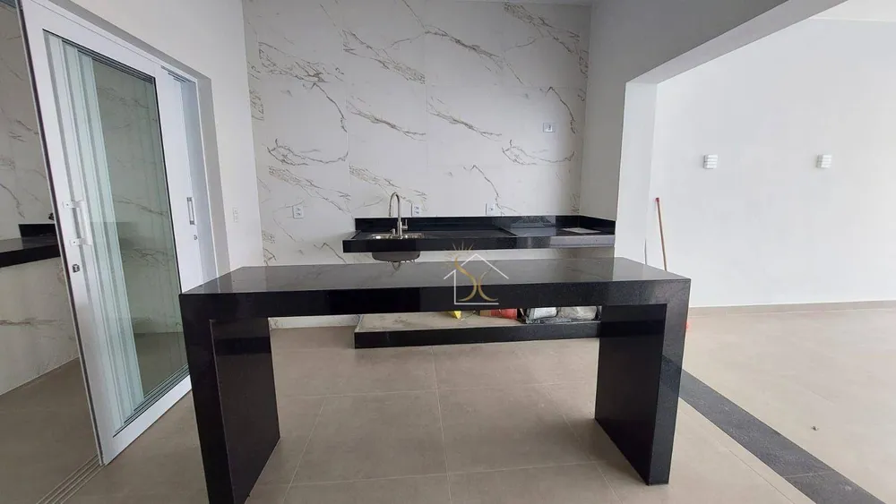 Casa, 3 quartos, 180 m² - Foto 3